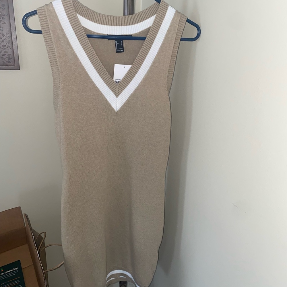 Size small tan forever 21 dress